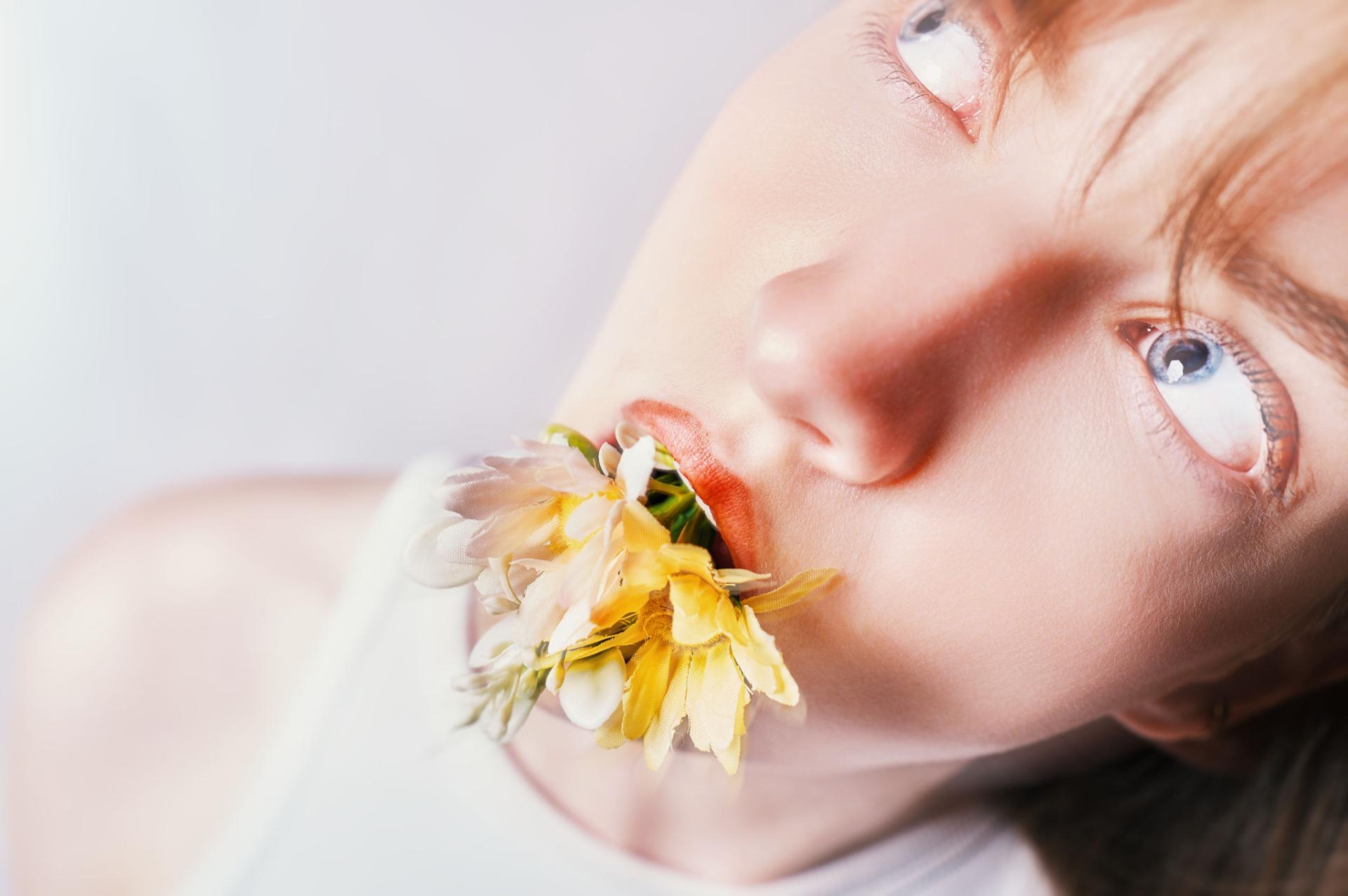 Global Photography Awards Winner - The Flower girl