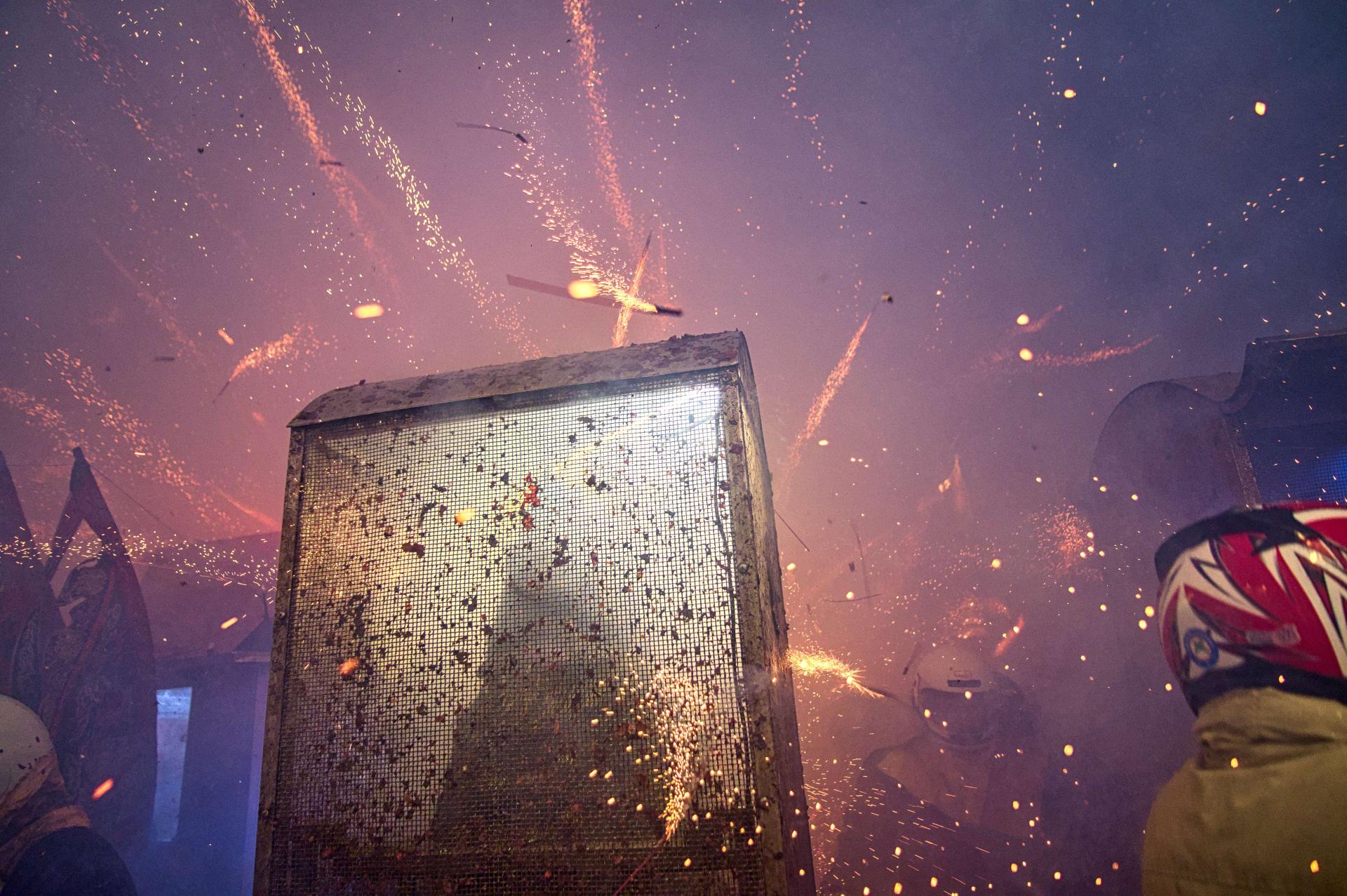 Global Photography Awards Winner - 鹽水蜂炮