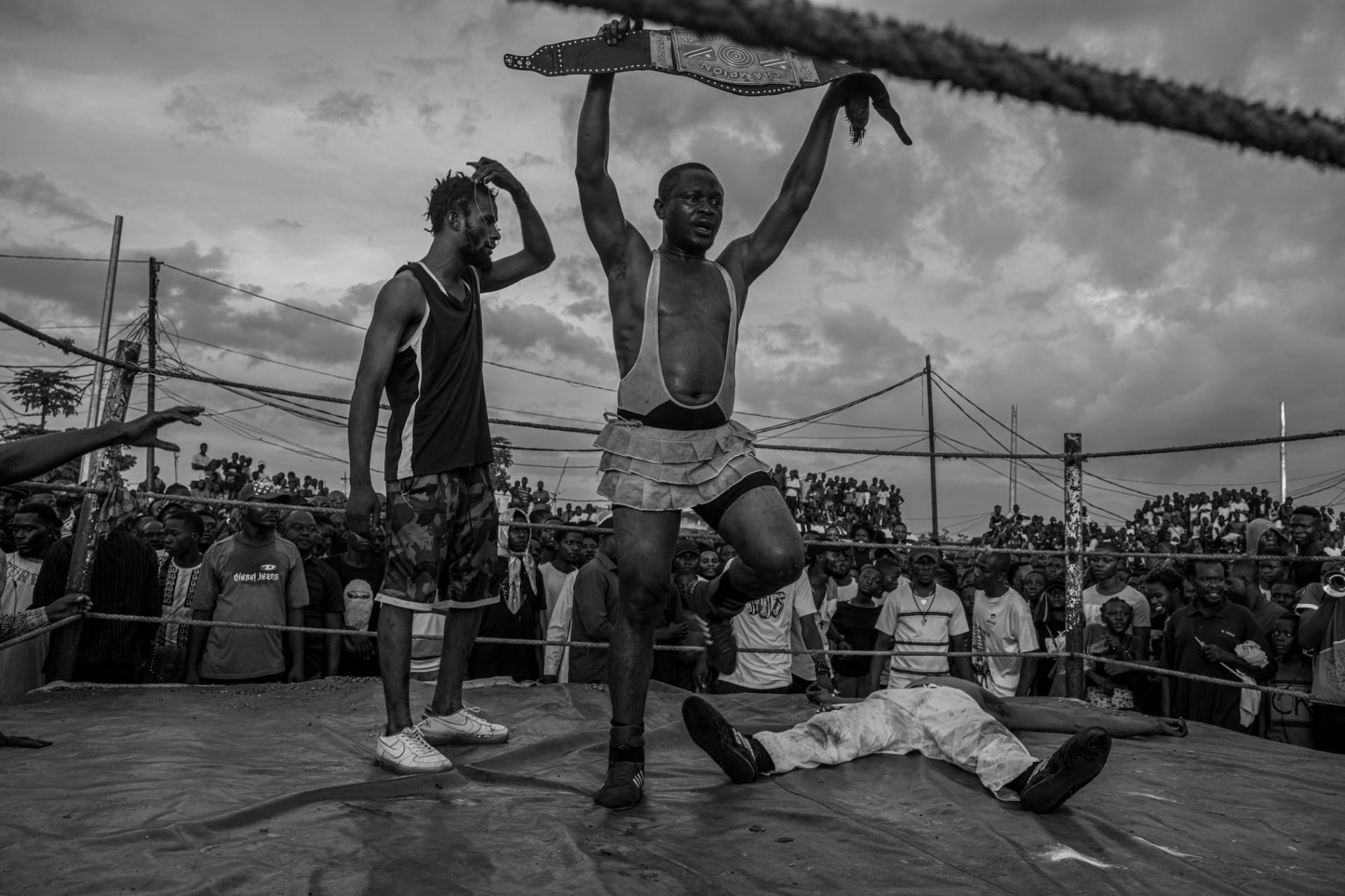 Global Photography Awards Winner - Woodoo wrestling, GRC