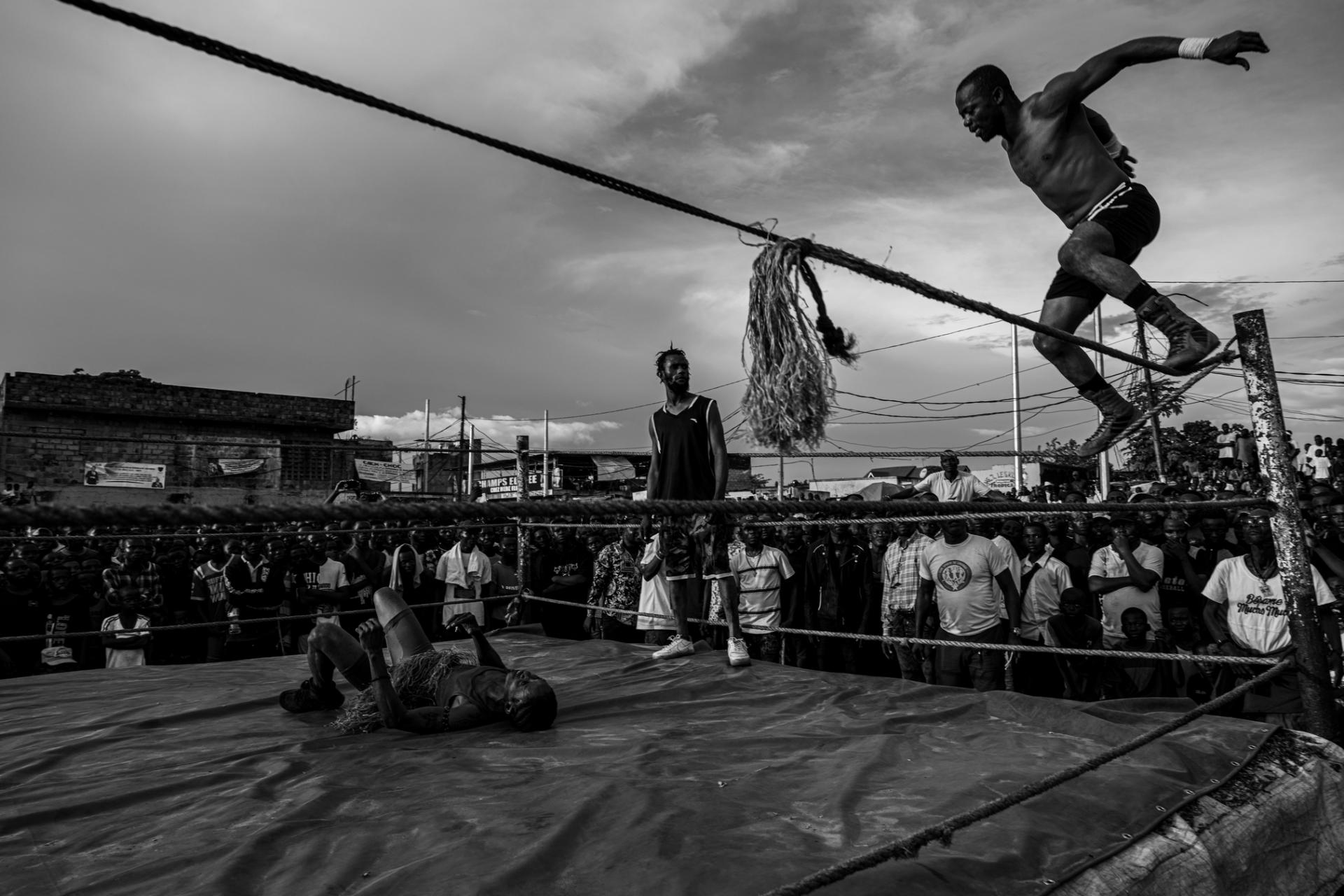 Global Photography Awards Winner - Woodoo wrestling, GRC