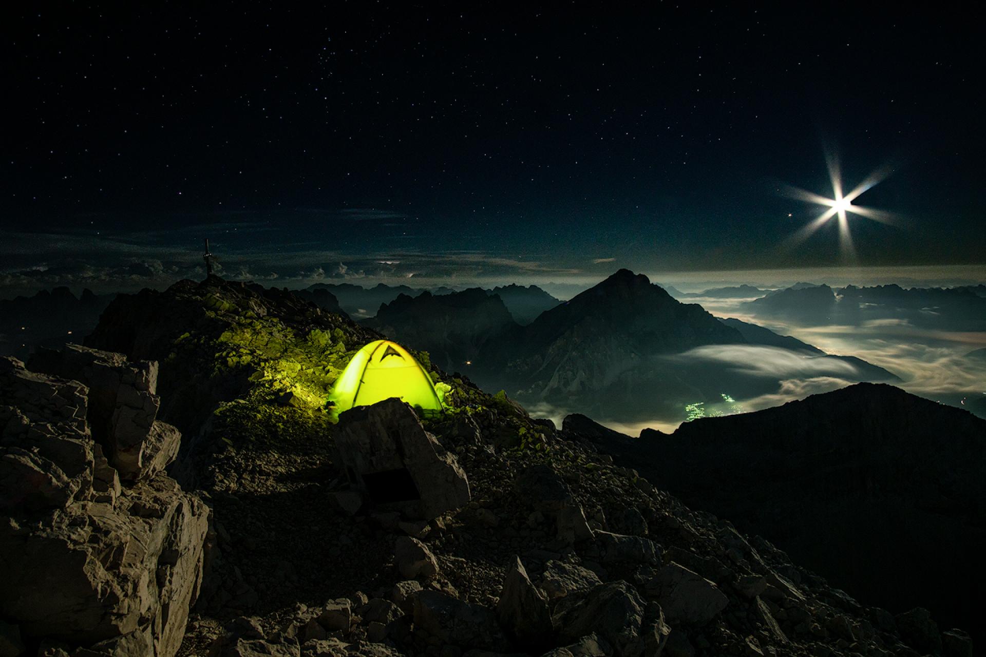 Global Photography Awards Winner - A bilionar hotel