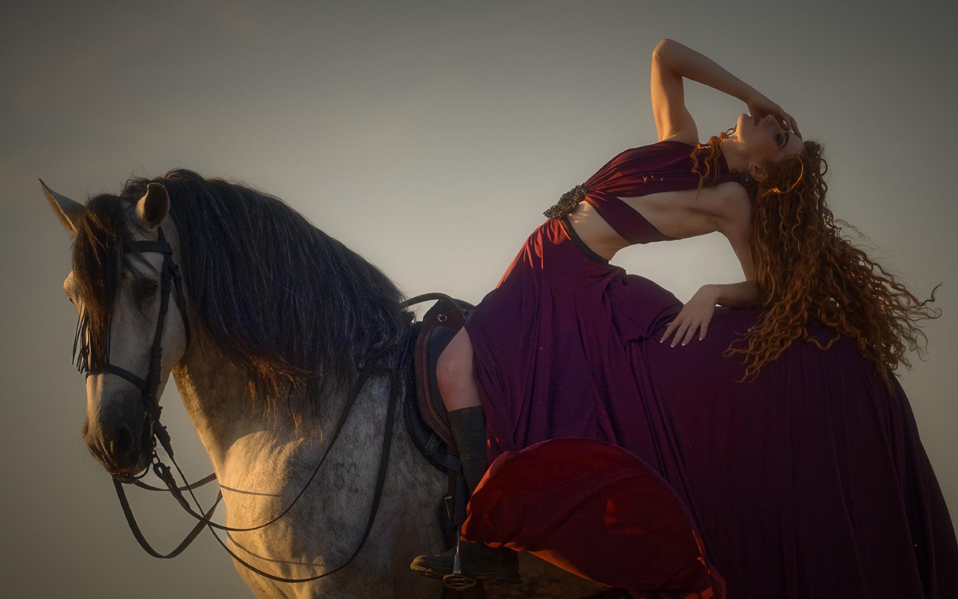 Global Photography Awards Winner - Poetry in Pose