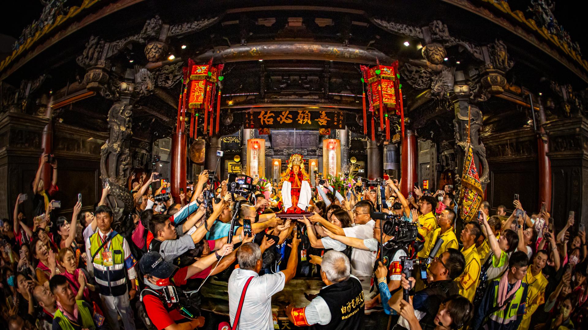 Global Photography Awards Winner - 2025 Baishatun Mazu Walking Pilgrimage