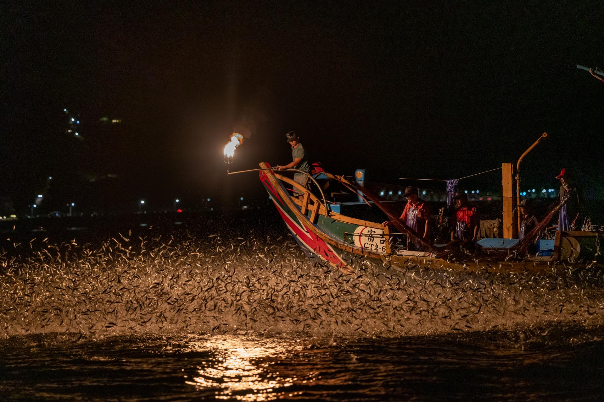 Global Photography Awards Winner - Jinshan Sulfur Fire Fishing