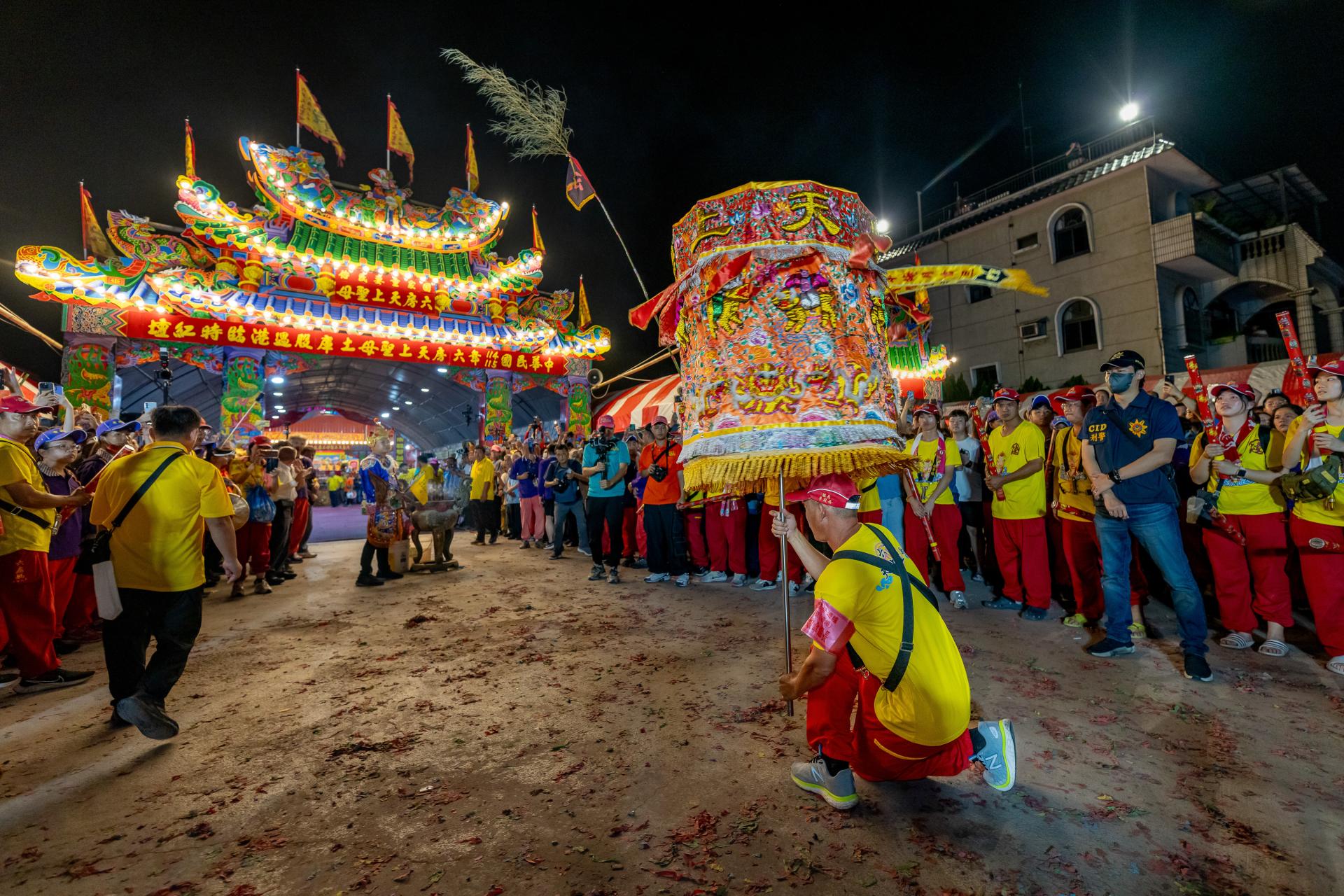 Global Photography Awards Winner - LIU FANG MAZU Change Dwelling Place