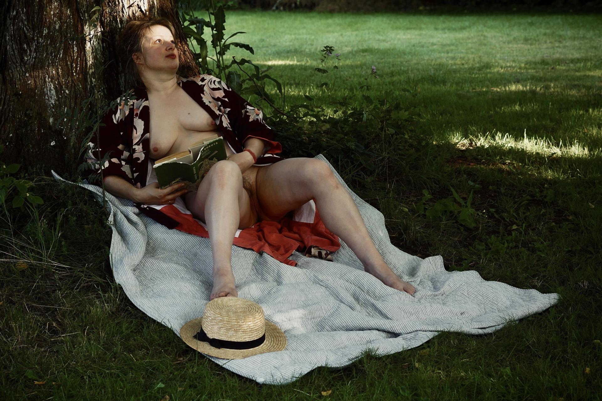 Global Photography Awards Winner - Whispers in the Garden