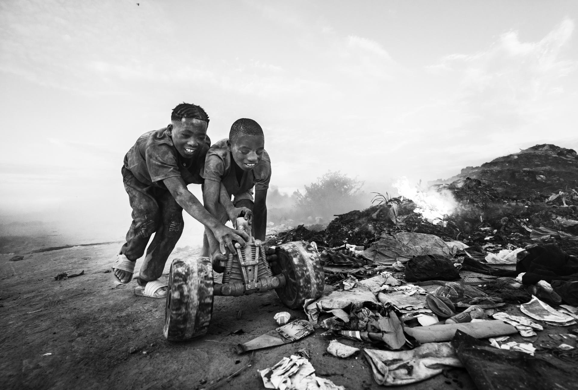 Global Photography Awards Winner - Always children, always friends