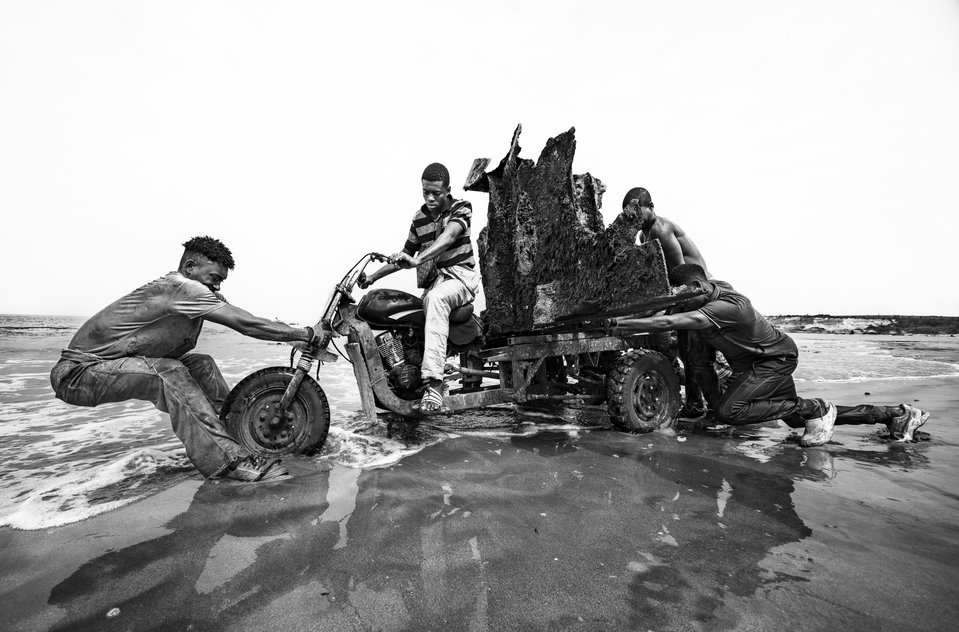 Global Photography Awards Winner - From the bottom of the ocean