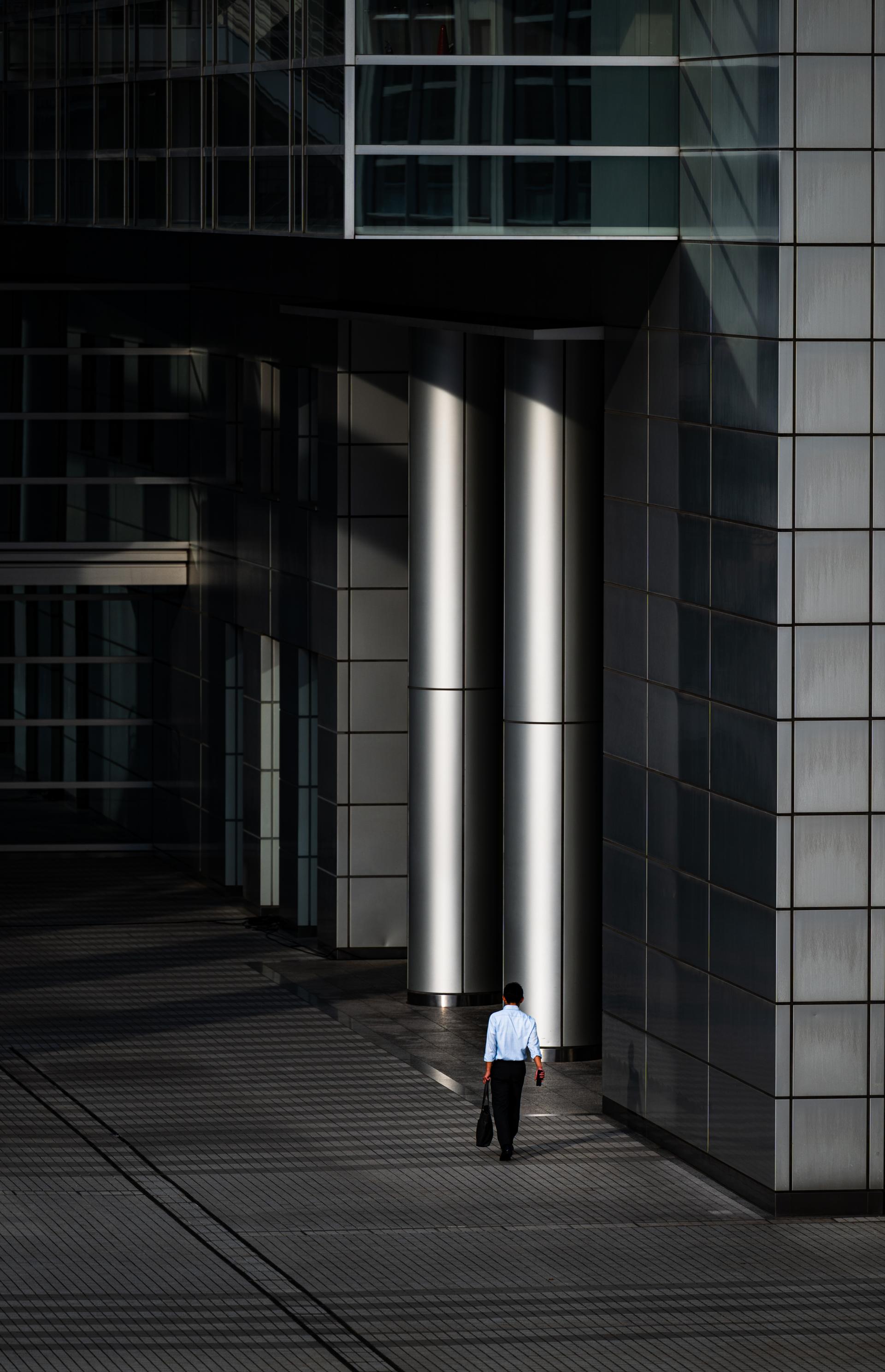 Global Photography Awards Winner - Echoes of a Lone Walker