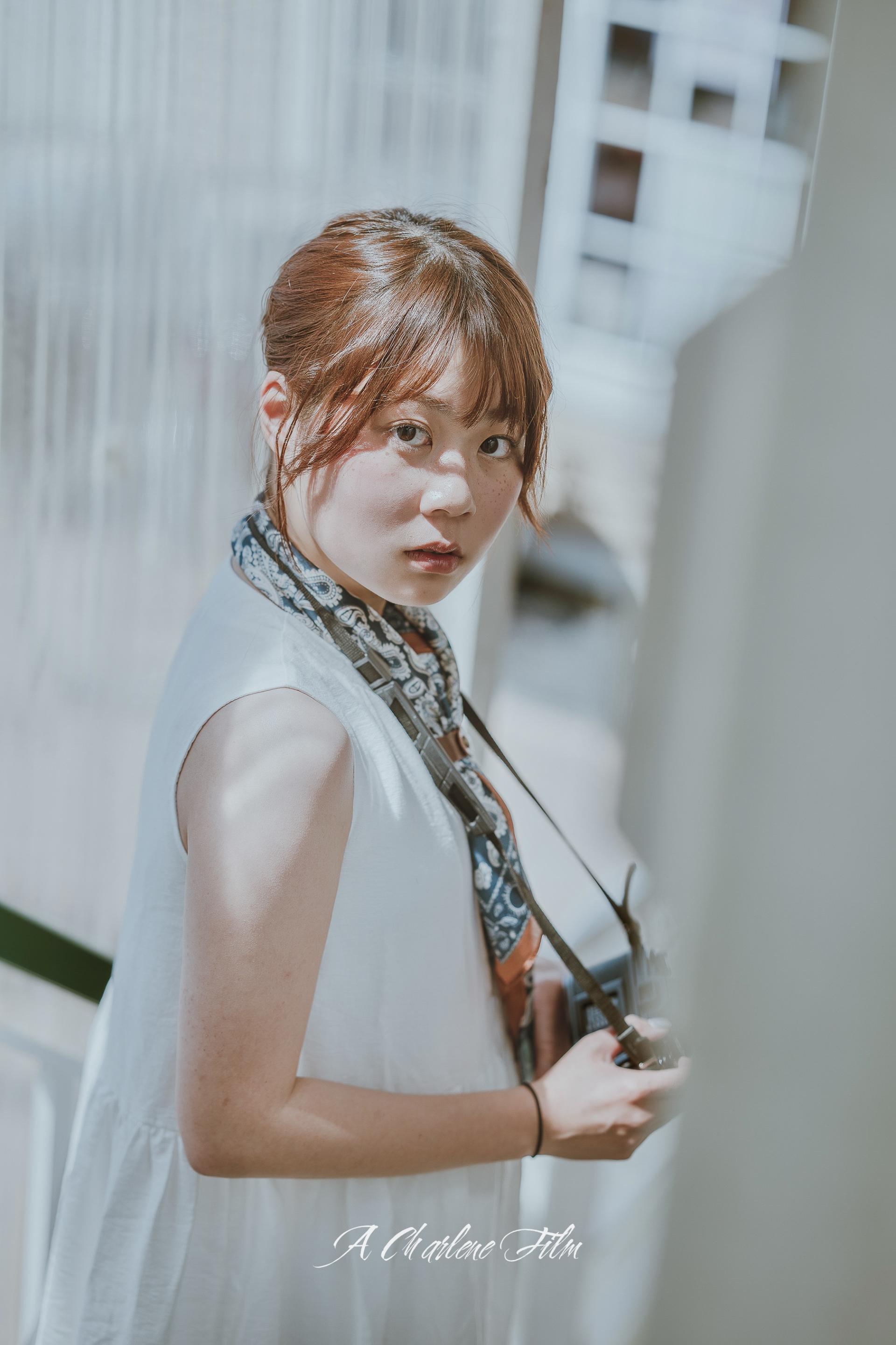 Global Photography Awards Winner - Girl in white dress