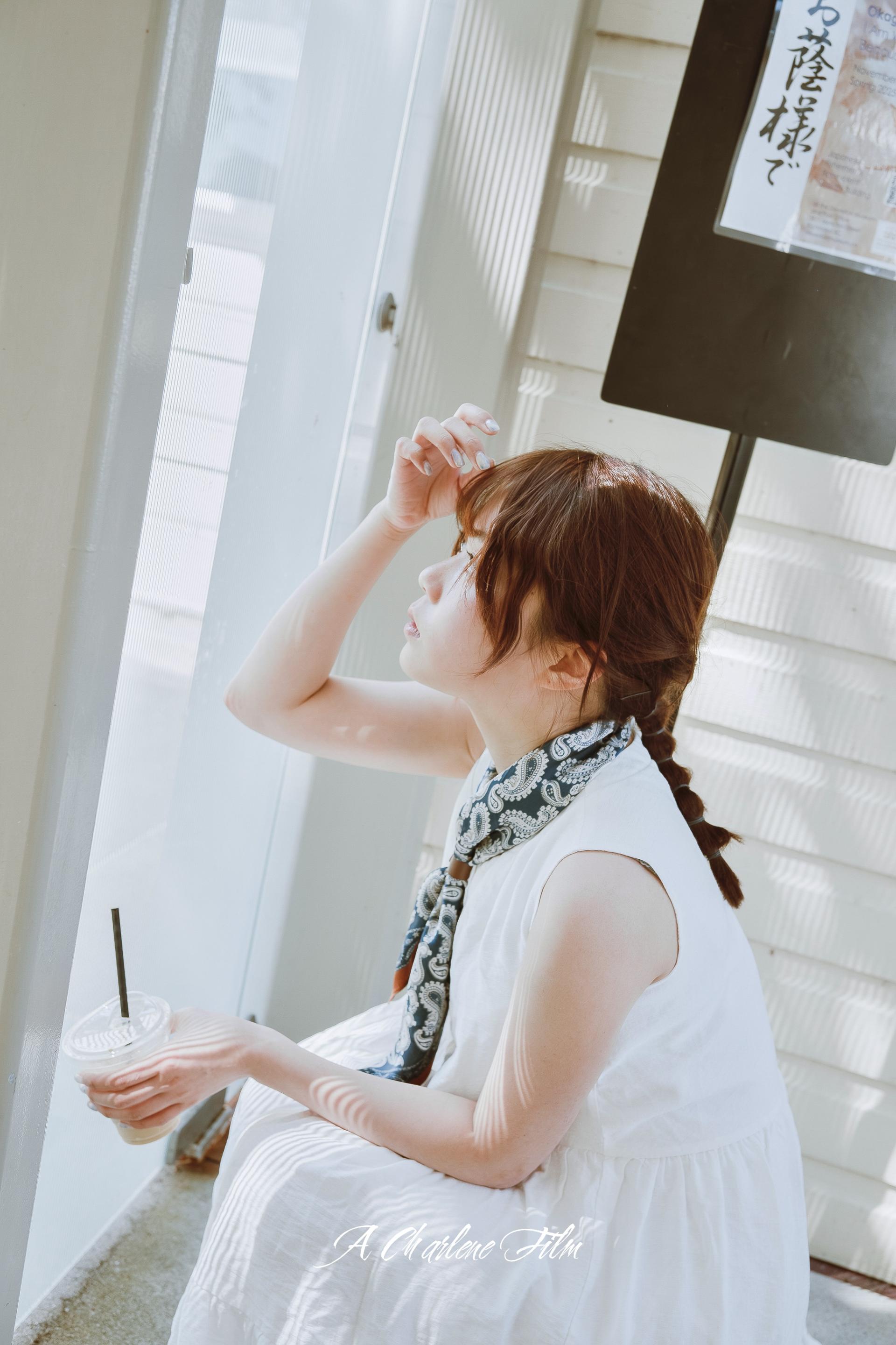 Global Photography Awards Winner - Girl in white dress