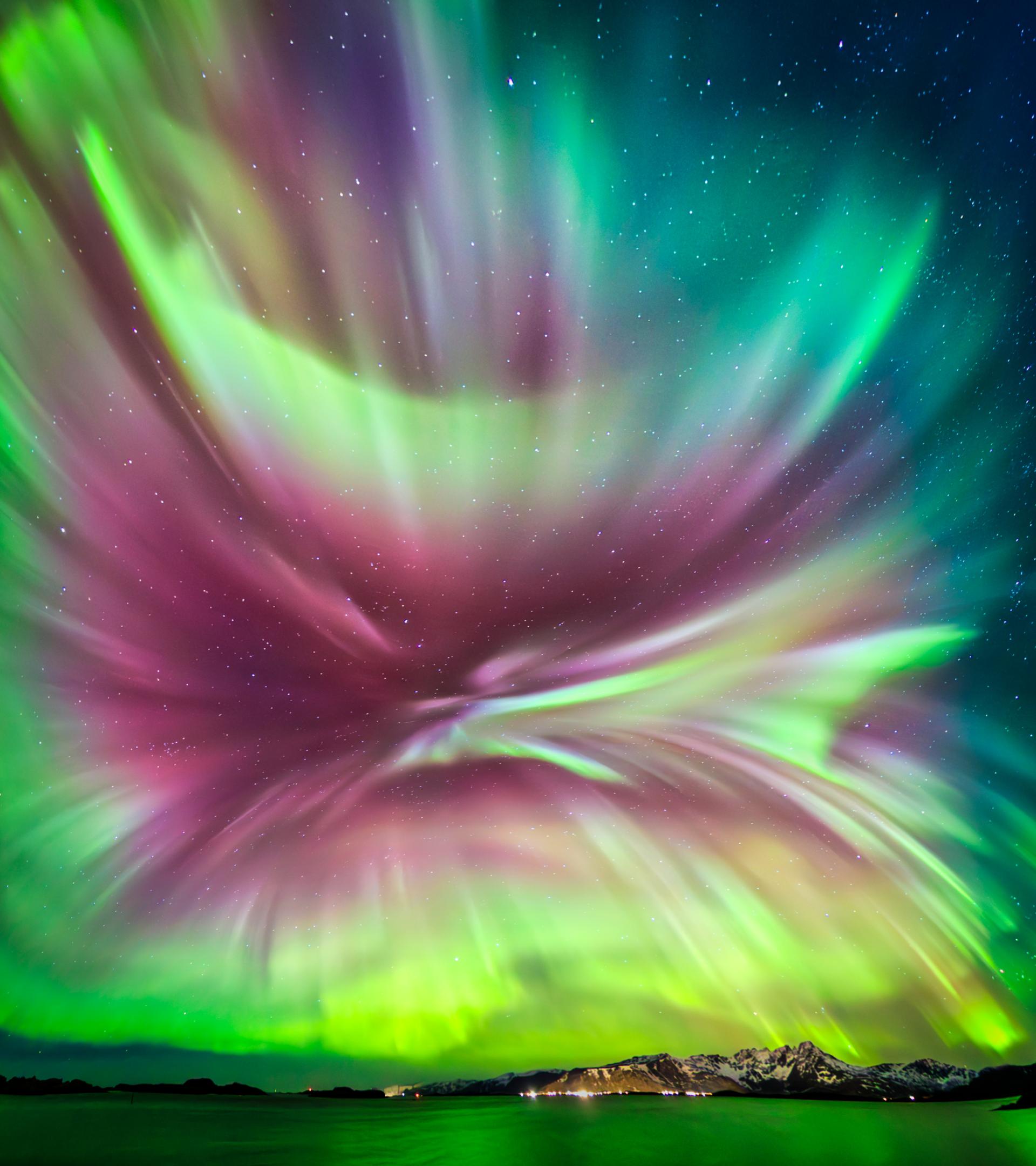 Global Photography Awards Winner - Dance of the Aurora