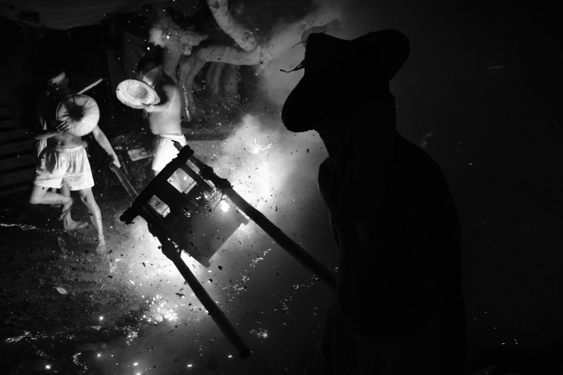 Global Photography Awards Winner - Blessings from Shezidao