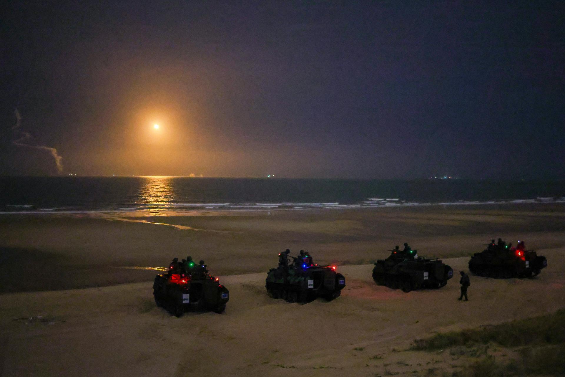 Global Photography Awards Winner - This Asian island is bracing for the Big Brother's move 