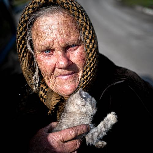 Global Photography Awards Winner - Snapshots of Valor: On the Front Lines of Ukraine's Struggle